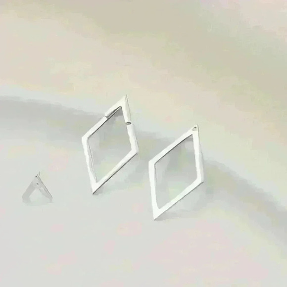 Stylish Pair of Elegant Geometric Open-Back Earrings with Stainless Steel Posts - Picture 4 of 6